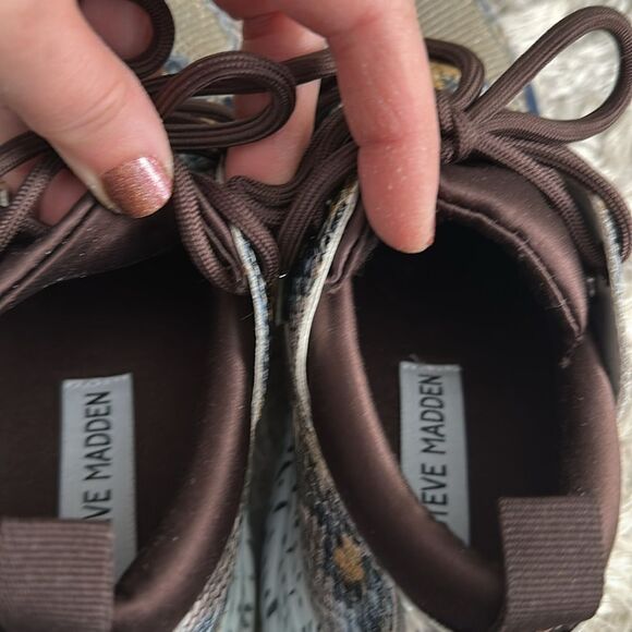 Steve Madden Cliff Round-Toe Lace Up Sneakers Multi Snake Pattern Size 7 M - Picture 12 of 17